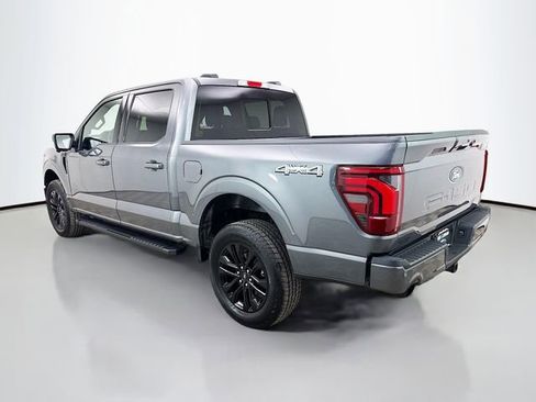 Used 2025 Ford F150 Lariat w/ Equipment Group 501A Mid image 5