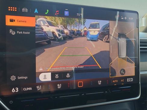 New 2025 Volkswagen ID. Buzz Pro S Plus image 14