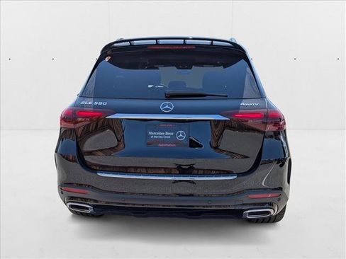 New 2026 Mercedes-Benz GLE 580 4MATIC image 7