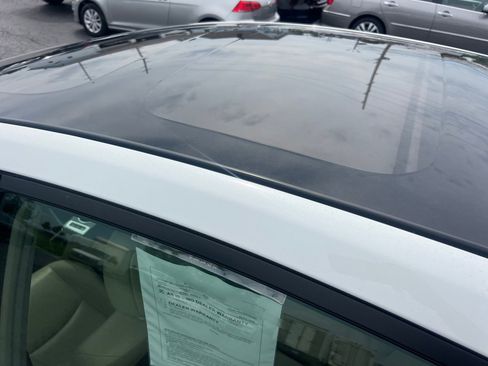 Used 2013 Toyota Prius V Five FWD image 11