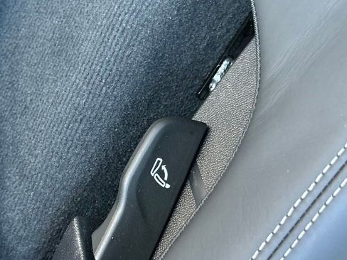 Used 2025 Audi RS Q8 performance image 73