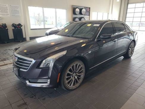 Used 2018 Cadillac CT6 Luxury AWD/4WD image 1