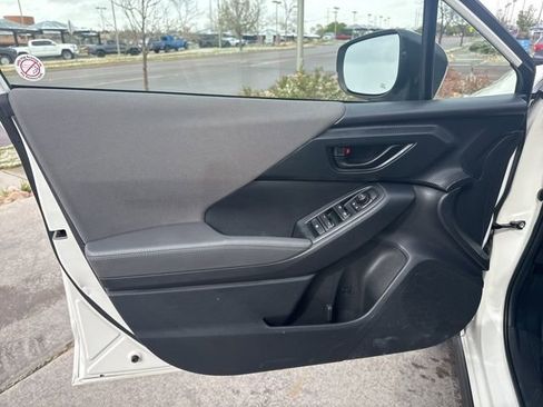 Used 2025 Subaru Crosstrek 2.0i Premium image 22
