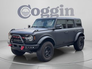 Used 2024 Ford Bronco Wildtrak AWD/4WD video 1