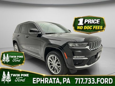 Used 2023 Jeep Grand Cherokee Summit AWD/4WD image 1