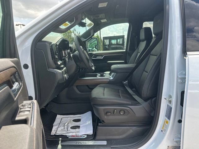 New 2026 Chevrolet Silverado 2500 High Country w/ High Country Premium Package AWD/4WD image 16