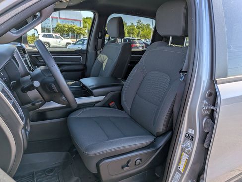 Used 2023 RAM 1500 Big Horn AWD/4WD image 15