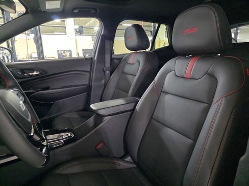 New 2026 Chevrolet Trax RS w/ Sunroof Package image 22