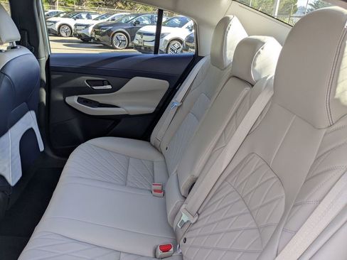 New 2026 Nissan Sentra SL w/ Floor Mat Package FWD image 24