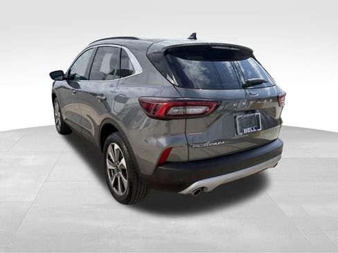 Used 2025 Ford Escape Platinum image 9