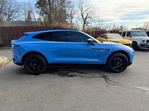 Used 2021 Aston Martin DBX image 5