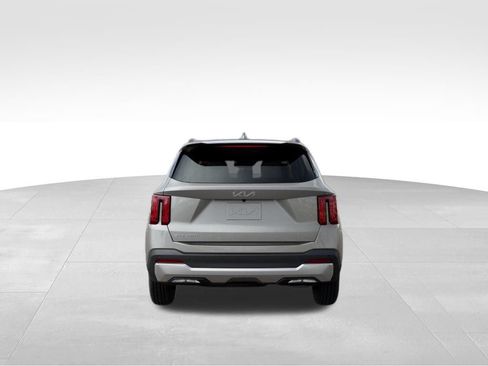 Certified 2026 Kia Sorento S w/ S Panoramic Sunroof Package FWD image 6