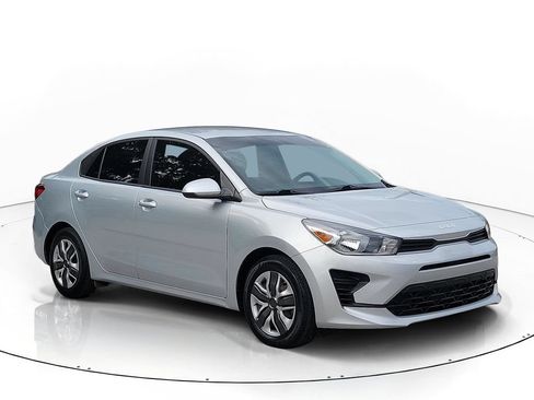 Used 2023 Kia Rio LX FWD image 3