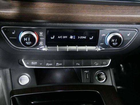 Used 2023 Audi Q5 2.0T Premium Plus w/ Premium Plus Package image 26