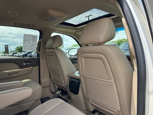 Used 2013 Chevrolet Suburban LTZ AWD/4WD image 37