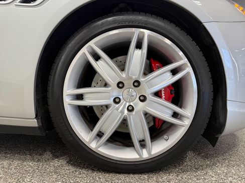 Used 2014 Maserati Quattroporte S Q4 AWD/4WD image 11