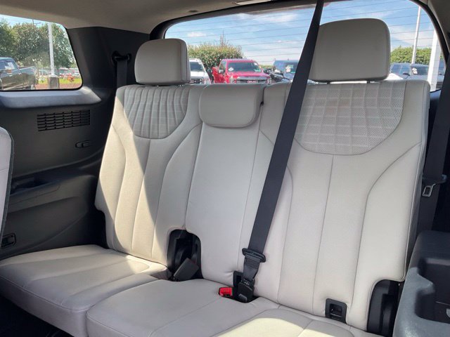 Used 2024 Hyundai Palisade Limited AWD/4WD image 19