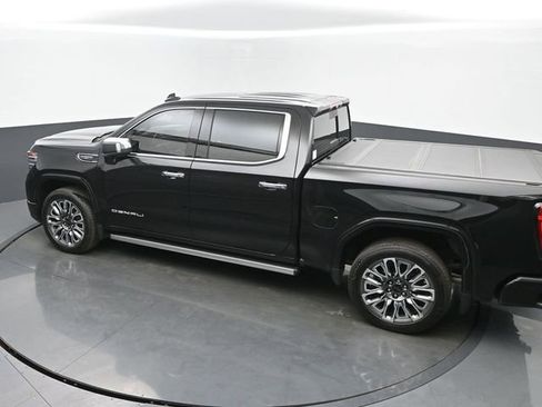 Used 2024 GMC Sierra 1500 Denali Ultimate image 40