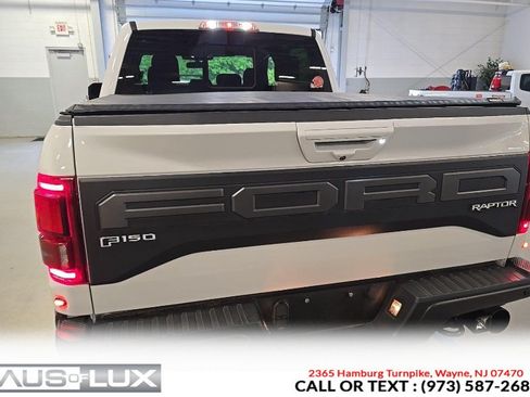 Used 2020 Ford F150 Raptor w/ Equipment Group 802A Luxury AWD/4WD image 9