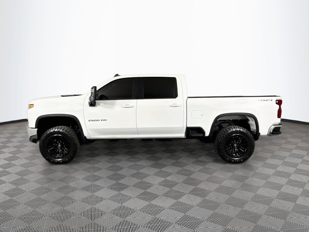 Used 2022 Chevrolet Silverado 2500 LT w/ Fleet Comfort Package AWD/4WD image 4