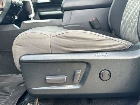 Used 2021 Toyota Tundra SR5 w/ Convenience Package RWD image 27