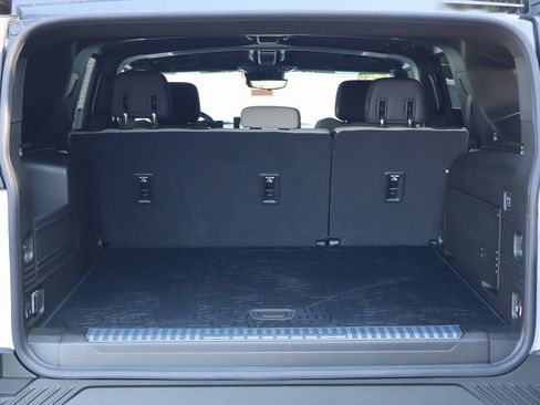 New 2026 GMC Hummer EV SUV AWD/4WD image 9