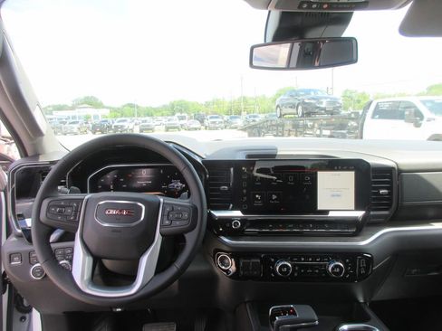 New 2026 GMC Sierra 1500 SLT w/ SLT Premium Package AWD/4WD image 14