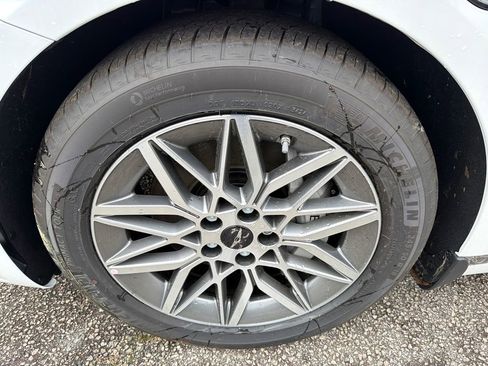 New 2026 Genesis G80 2.5T image 11