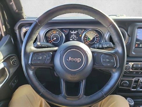 Used 2022 Jeep Wrangler Unlimited Willys image 19