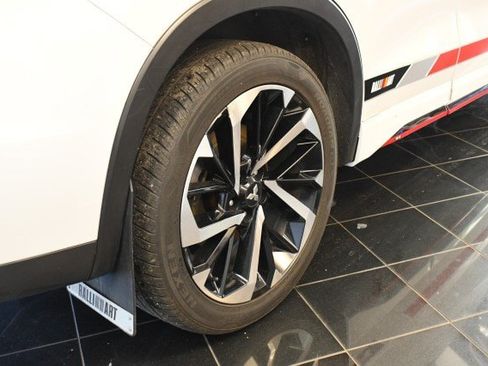 Used 2023 Mitsubishi Outlander Ralliart AWD/4WD image 48