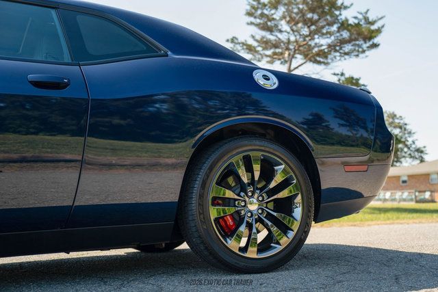 Used 2013 Dodge Challenger SRT8 w/ Harman Kardon Audio Group RWD image 93