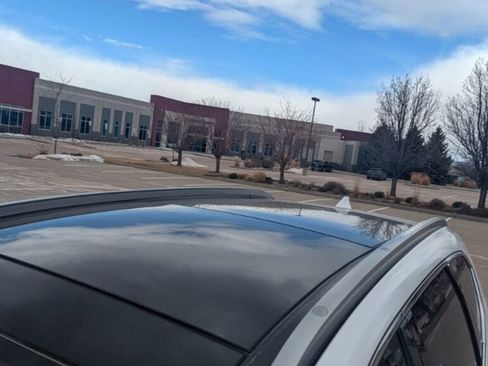 Used 2019 Hyundai Santa Fe Ultimate image 26