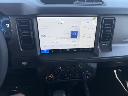 New 2025 Ford Bronco 4-Door AWD/4WD image 30