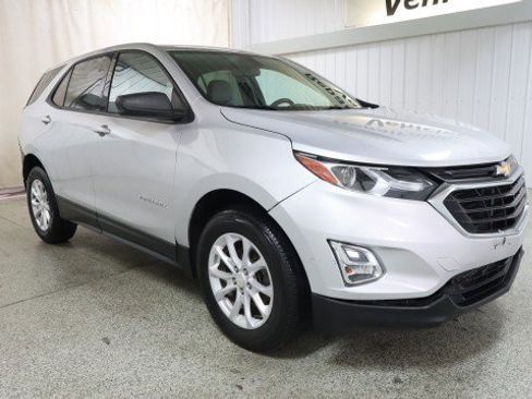 Used 2018 Chevrolet Equinox LS FWD image 5