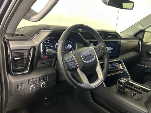 Used 2024 GMC Sierra 1500 Denali AWD/4WD image 14