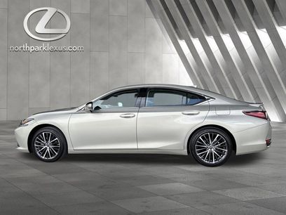 Certified 2025 Lexus ES 300h w/ Premium Package