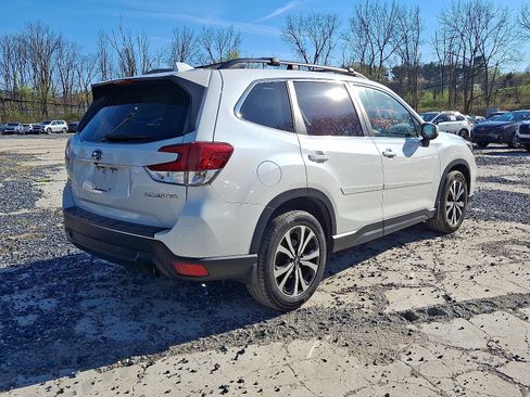 Used 2021 Subaru Forester Limited AWD/4WD image 7