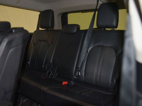 Used 2021 Ford Expedition Max Platinum AWD/4WD image 14