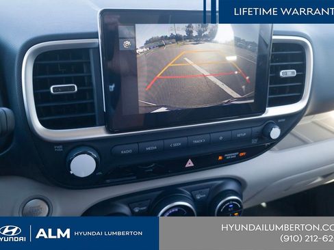 New 2026 Hyundai Venue SEL FWD image 23