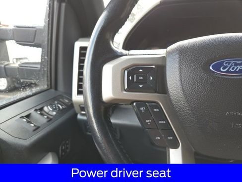 Certified 2022 Ford F250 Lariat w/ Lariat Ultimate Package image 17