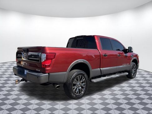 Used 2018 Nissan Titan Platinum Reserve w/ Platinum Utility Package AWD/4WD image 7