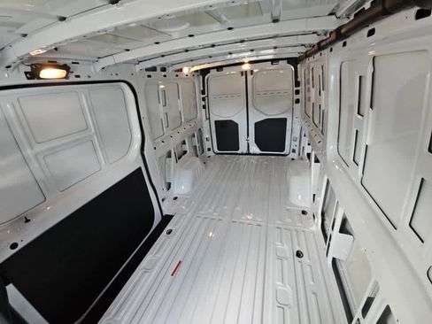 New 2026 Mercedes-Benz Sprinter 2500 image 9