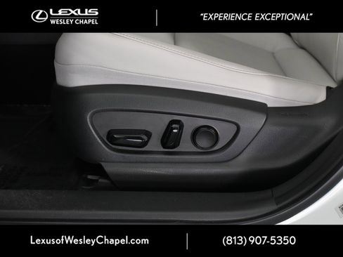 Used 2023 Lexus UX 250h F Sport image 21