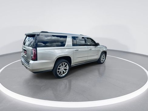 Used 2016 GMC Yukon XL Denali w/ Open Road Package RWD image 8