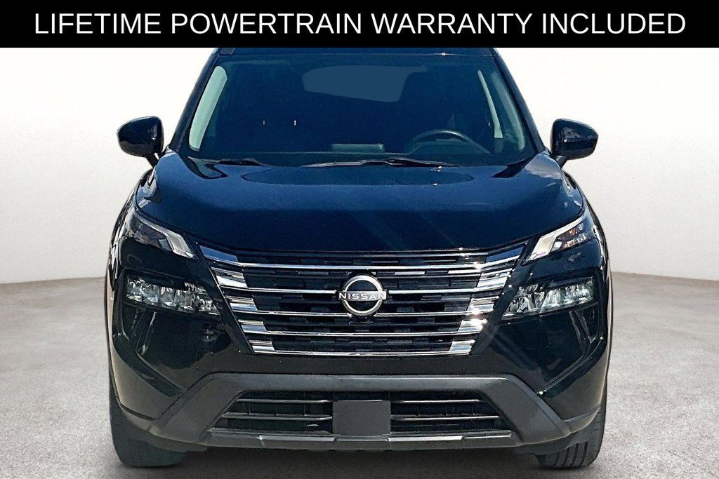 Used 2024 Nissan Rogue SV FWD image 4