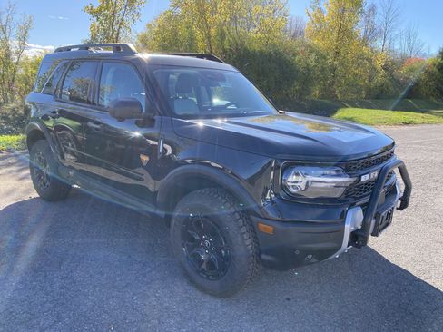 New 2025 Ford Bronco Sport Badlands w/ Sasquatch Badlands Package image 2