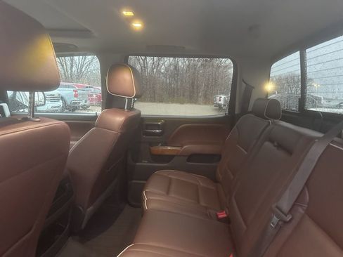 Used 2018 Chevrolet Silverado 1500 High Country image 10