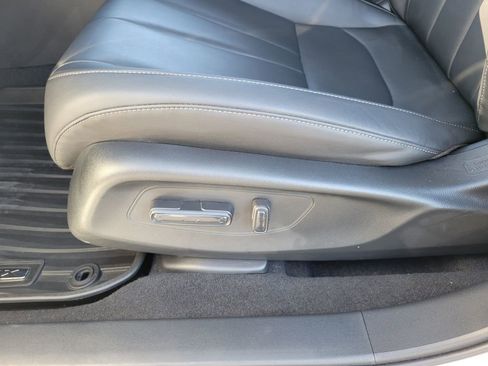 Certified 2025 Acura ADX FWD image 21