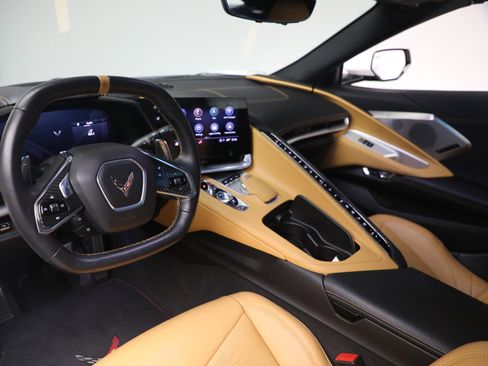 Used 2021 Chevrolet Corvette Stingray Preferred Cpe w/ Engine Appearance Package RWD image 24