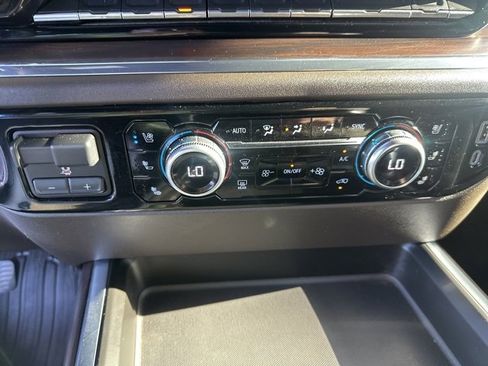 Used 2024 GMC Sierra 2500 SLT w/ Texas SLT Premium Package image 14